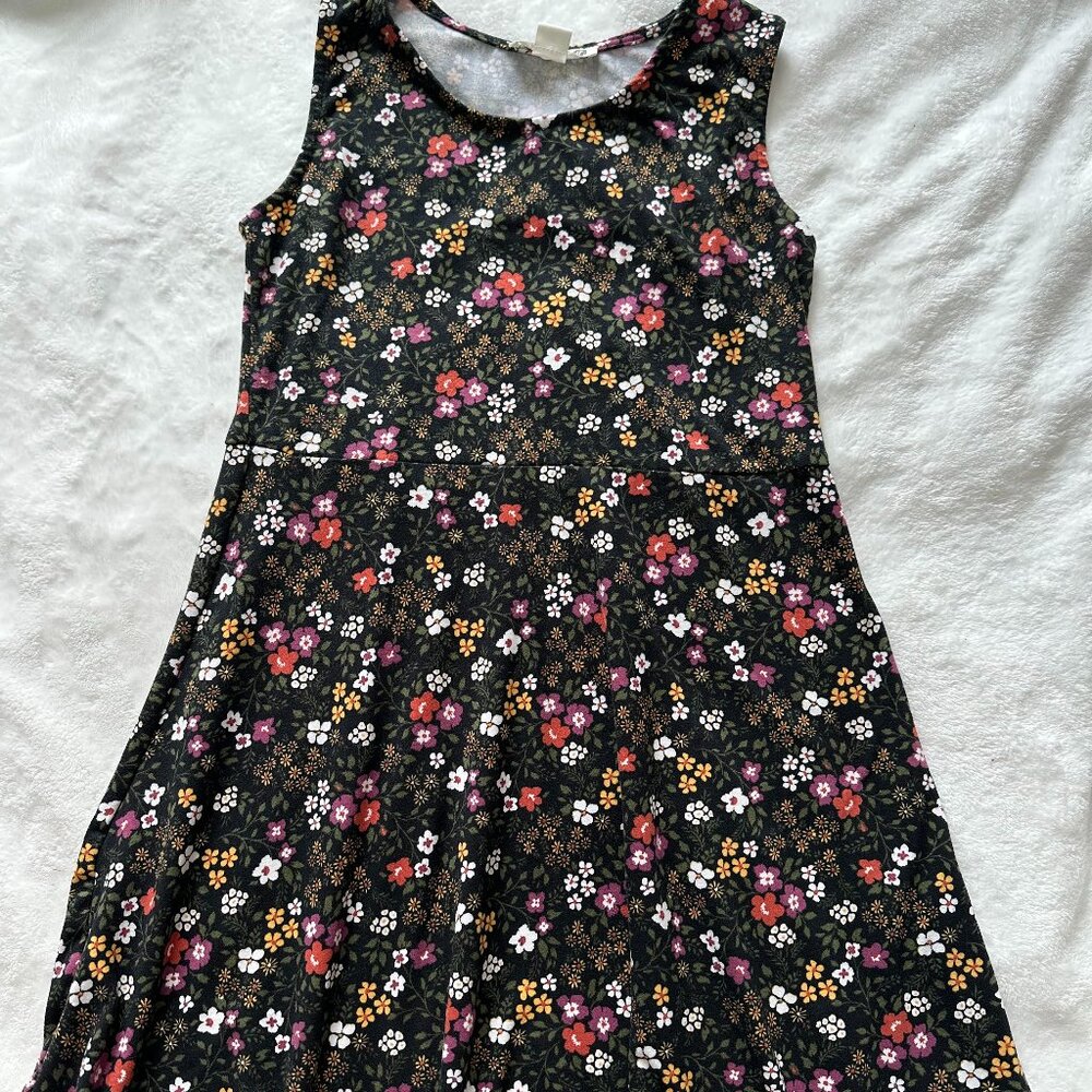 Knitworks Girls Dress M
